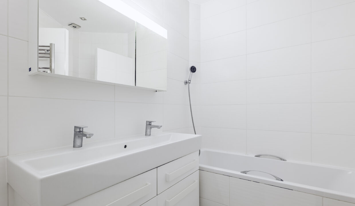 2024_PamGolding_MAT5562-HDR